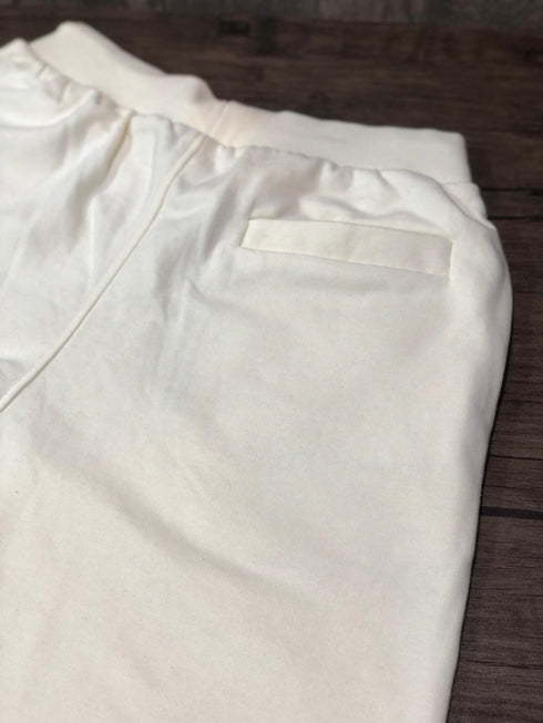 UMBRO EMBROIDERED SIGNATURE LOGO SHORTS - CREAM